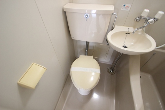 トイレ　※別部屋の写真です現状優先