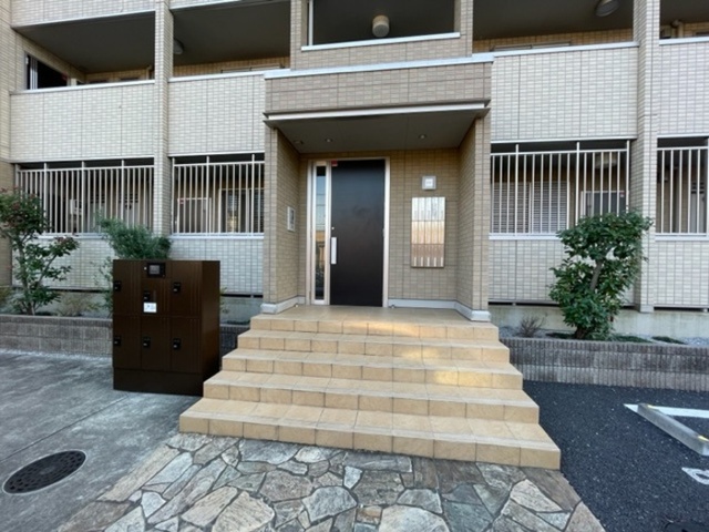 エントランス　エントランス