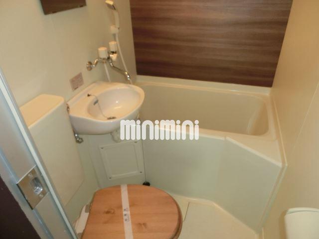 バス・シャワールーム　オシャレなユニットバス！