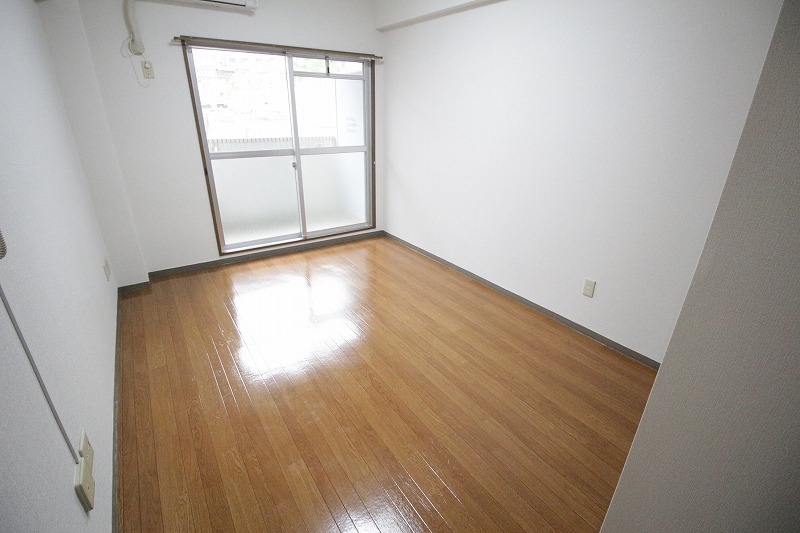 居室・リビング　※現況優先