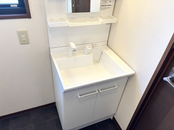 洗面設備　洗髪洗面化粧台