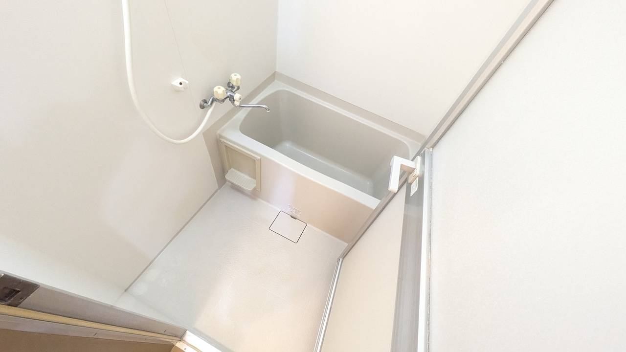 バス・シャワールーム　浴室