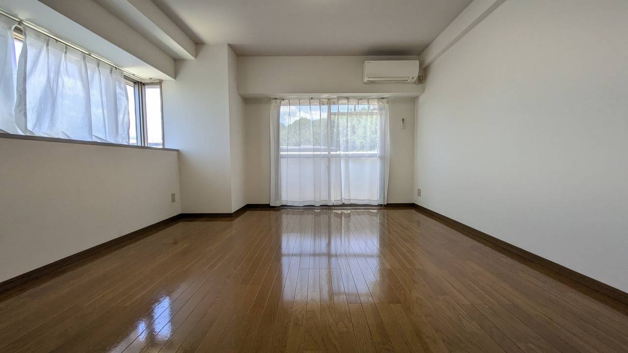 居室・リビング　リビング