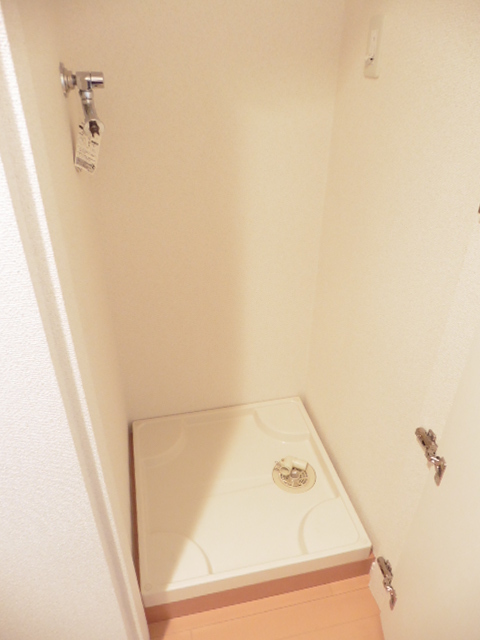 その他　※写真は他号室です