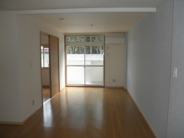 居室・リビング　日当たり良好13.2帖LDK