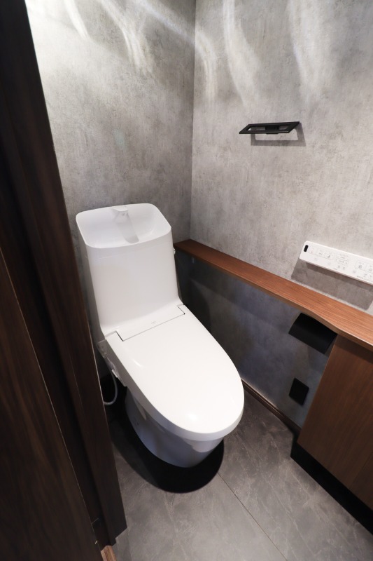 トイレ　図面と現状に相違がある場合には現状を優先