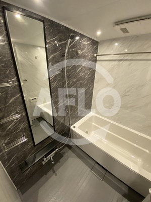 バス・シャワールーム　RJR堺筋本町タワー　浴室