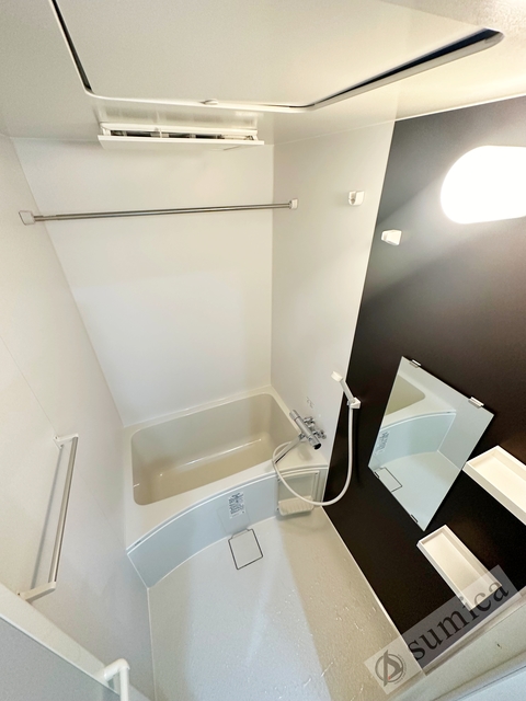 バス・シャワールーム　アクセントパネルがシックさをより引き立てます＾＾