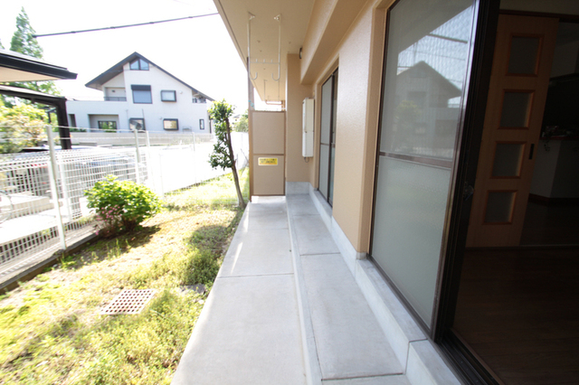 バルコニー　※別室の参考写真の為、現況優先です。