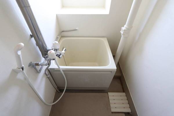 バス・シャワールーム　ビレッジハウスの同一物件・同一タイプの間取りの写真です