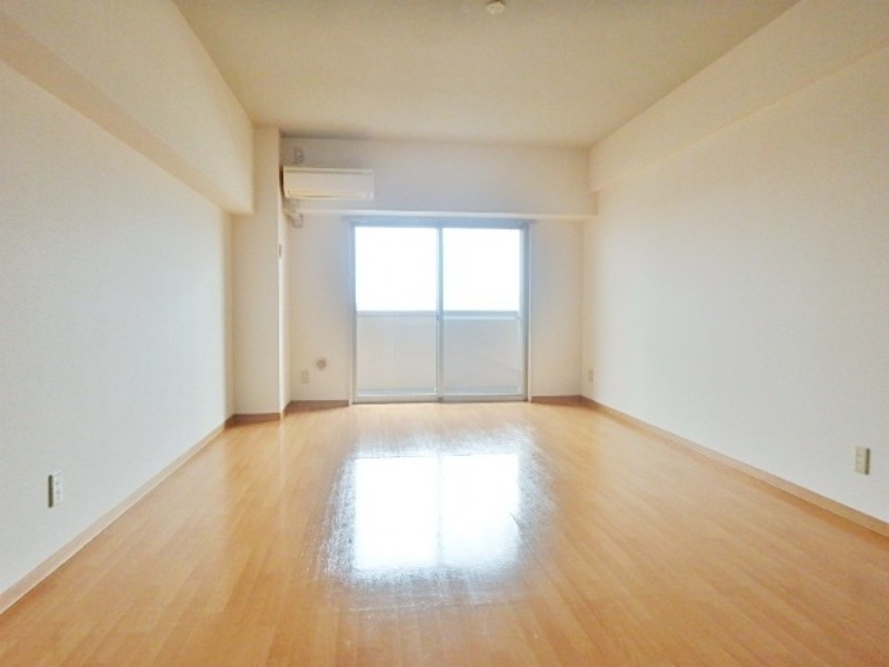 居室・リビング　図面と現状に相違がある場合には現状を優先