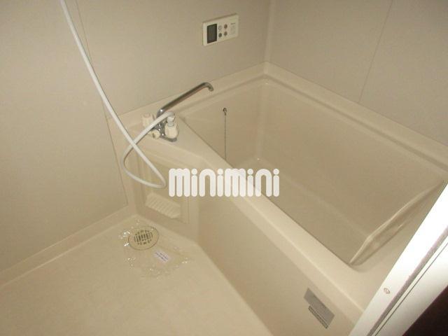 バス・シャワールーム　日々の疲れを癒すバスルーム。