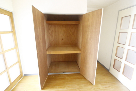 収納　※別号室のお写真です。