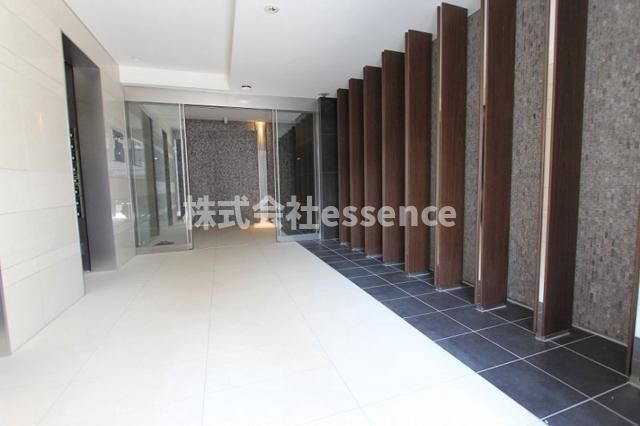 ロビー　弊社ではオンライン対応・現地対応可能です♪