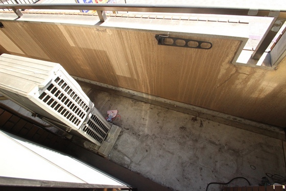 バルコニー　※別号室の写真です。