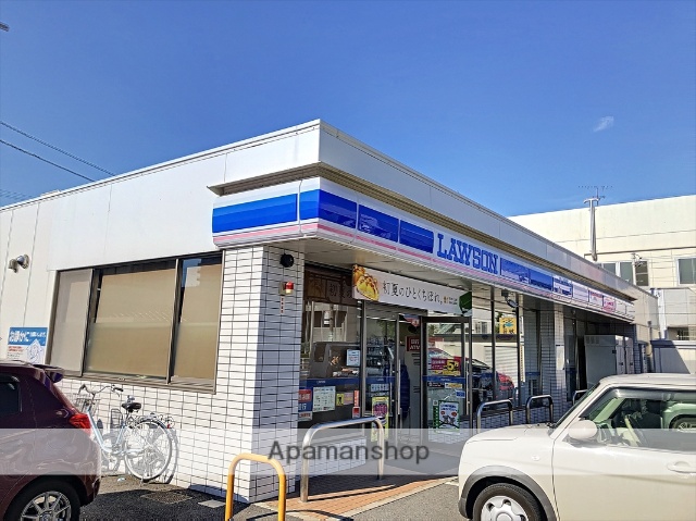 コンビニ　ローソン（コンビニ）まで114m