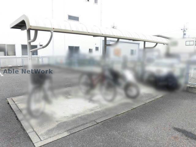 サニーサイドコーポ川西の外観写真