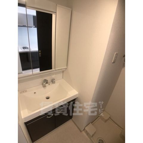 洗面設備　同型モデル