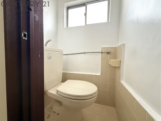 トイレ　掃除のしやすいシンプルなトイレです！