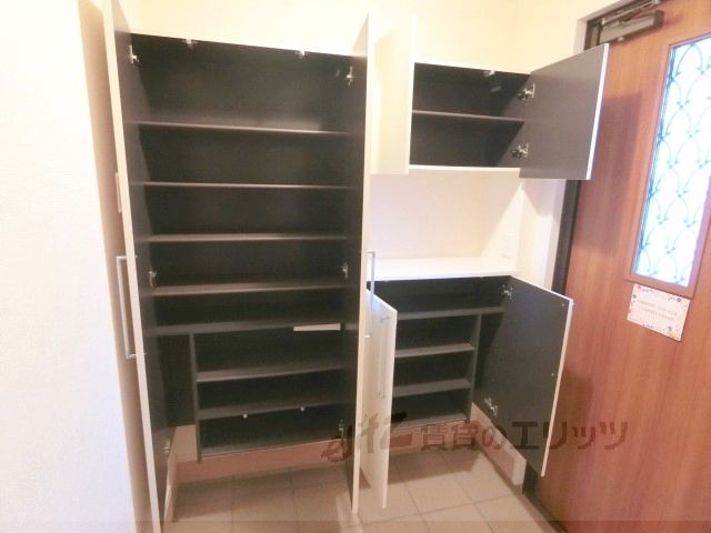 その他設備　下駄箱