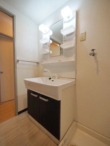 洗面設備　同シリーズ