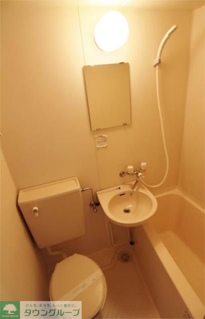 バス・シャワールーム