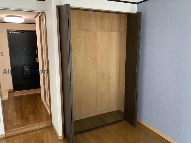収納　※同物件、別部屋の写真です