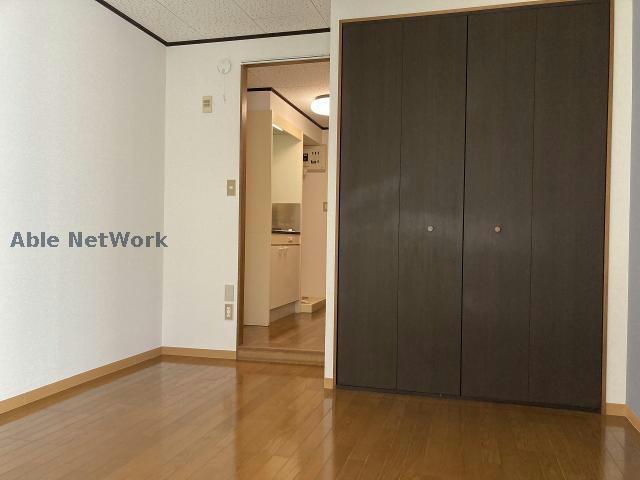 居室・リビング　※同物件、別部屋の写真です