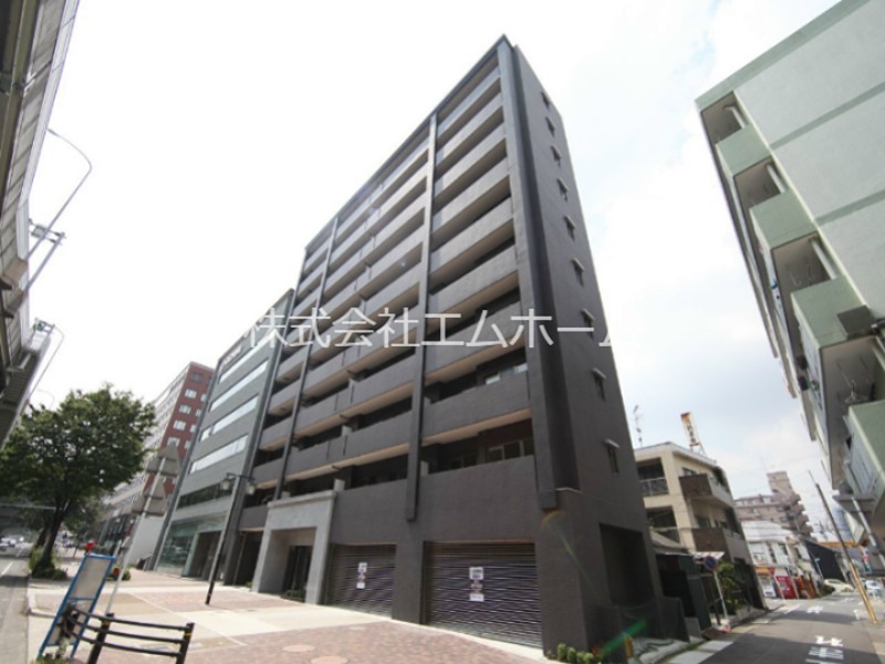 建物外観　外観　オートロック　防犯カメラ　宅配ＢＯＸ付