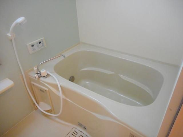 バス・シャワールーム　きれいなお風呂です
