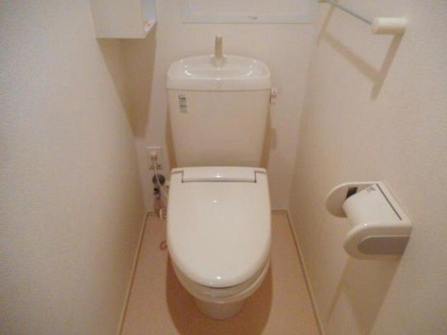 トイレ　ゆったりとした空間のトイレです