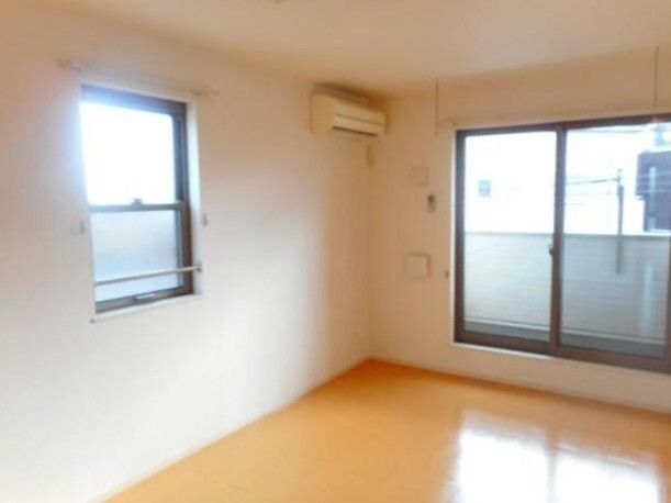 居室・リビング　使いやすい居間です