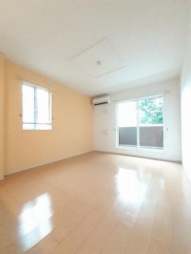 居室・リビング　リビング