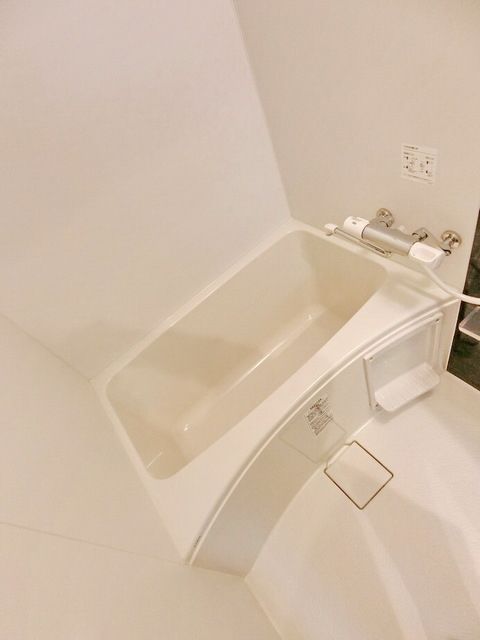 バス・シャワールーム　バスルーム