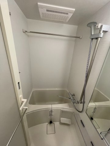 バス・シャワールーム　参考写真（同物件別部屋）