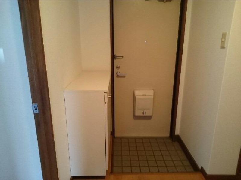 玄関　図面と現状に相違がある場合には現状を優先