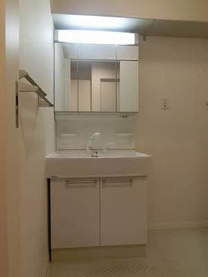 洗面設備　洗面所