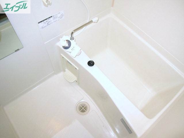 バス・シャワールーム　バスルーム