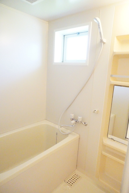 バス・シャワールーム　バスルーム