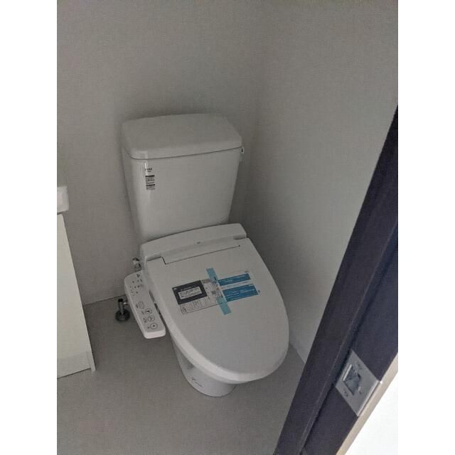 トイレ　コンパクトで使いやすいトイレです