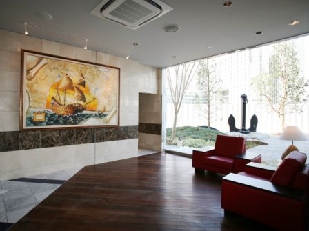 ロビー　弊社でお手続き頂きますと仲介手数料が賃料の半月分＋消費税から