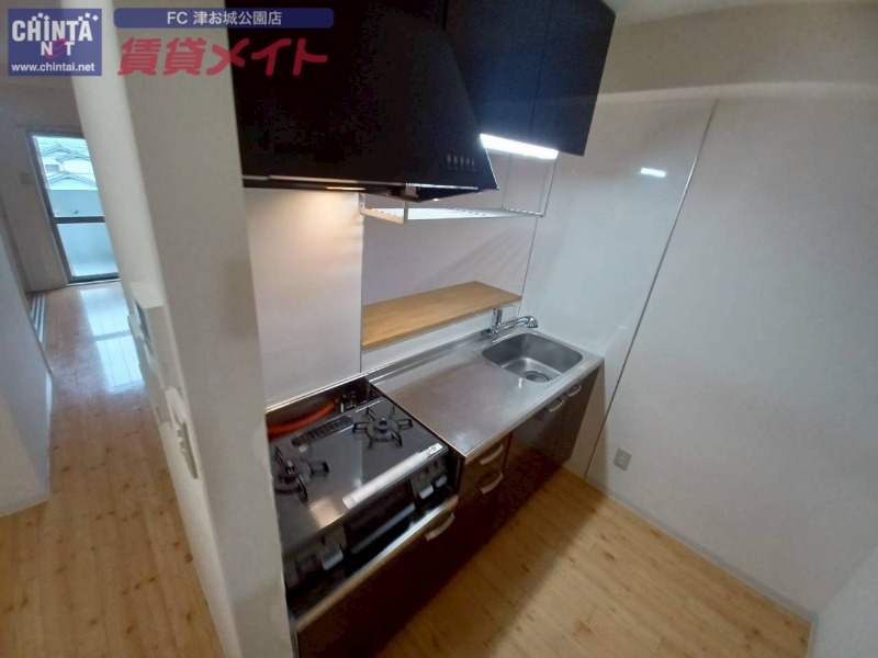 キッチン　同じ物件、別部屋の写真です