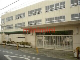 小学校　茨木市立大池小学校（小学校）まで340m