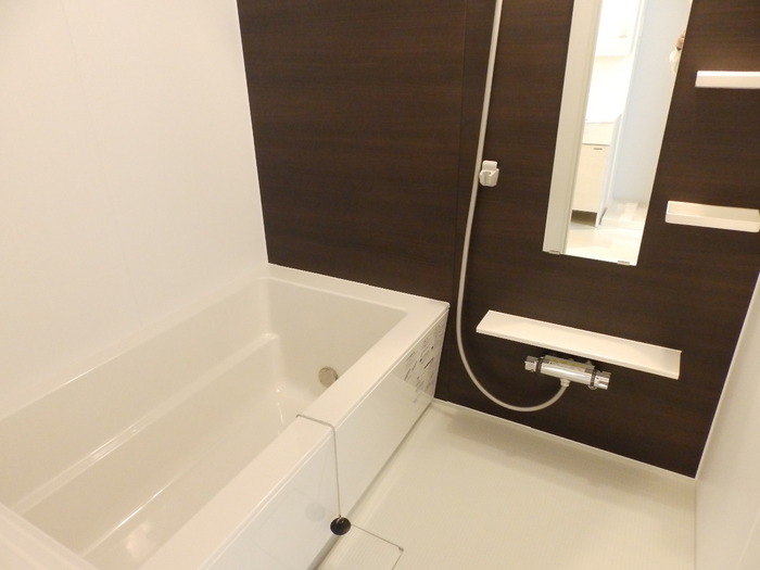 バス・シャワールーム　バス