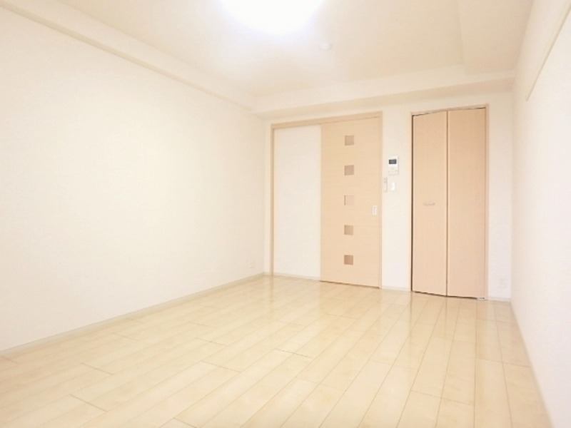 居室・リビング　図面と現状に相違がある場合には現状を優先