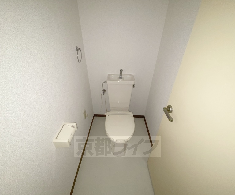 トイレ　ウォームレットトイレです。