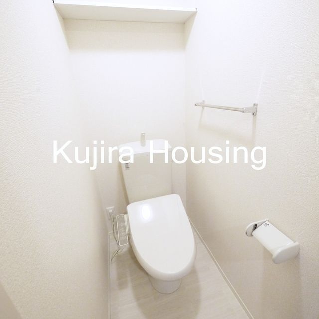 トイレ　温水洗浄便座です★