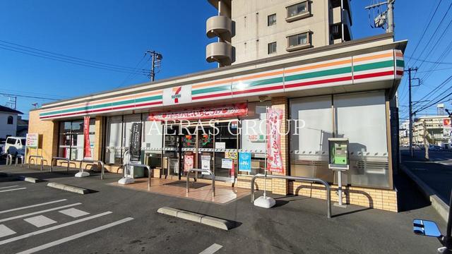 コンビニ　セブンイレブン坂戸泉町（コンビニ）まで503m