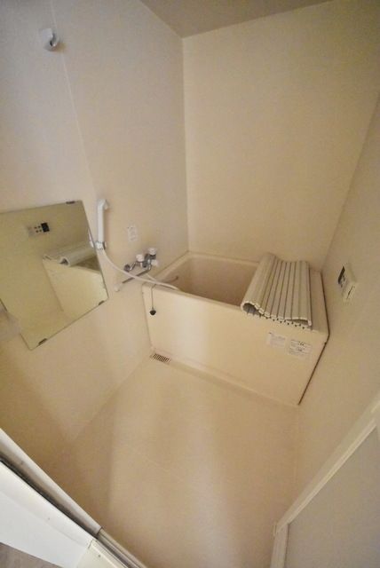 バス・シャワールーム　浴室