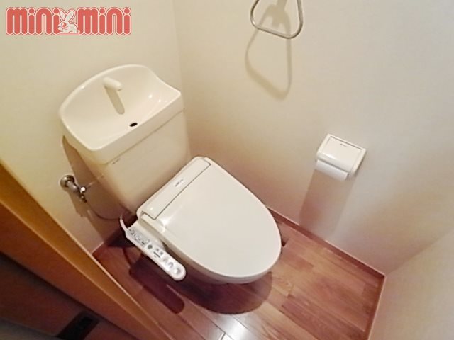 トイレ　ウォシュレット付トイレ